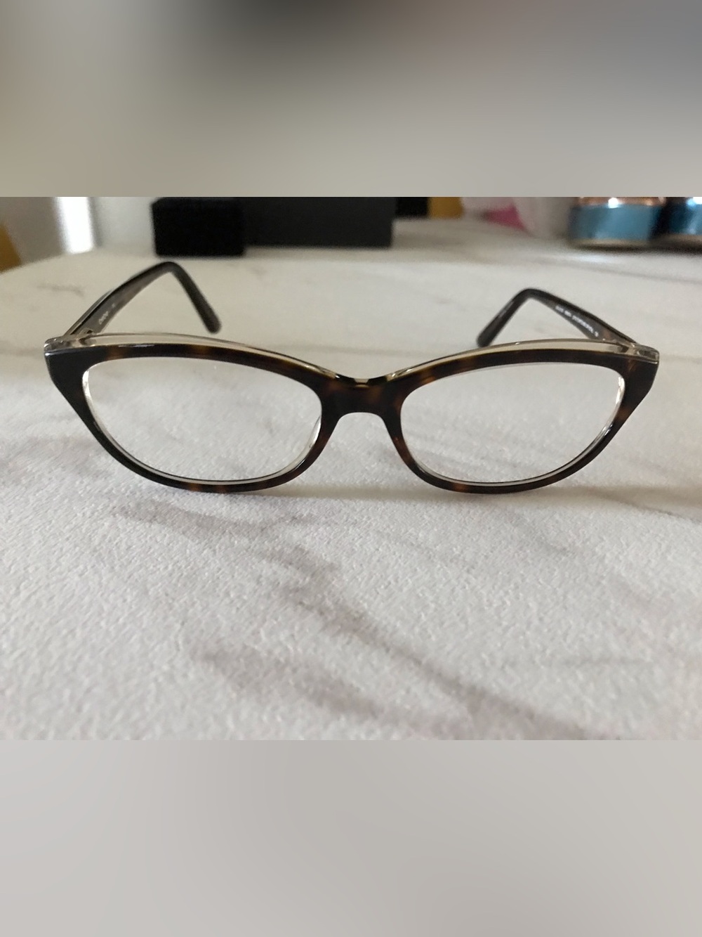 BEBe-Classic Women's Cat-Eye Reading Glasses - Tortoiseshell